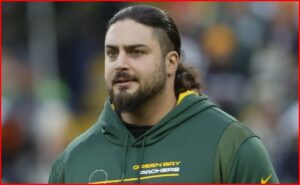Read more about the article David Bakhtiari Reacts To Recent Reports About His Future